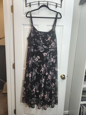 Torrid Black Midi Dress with Pink Floral Print, Torrid 3 = 3X